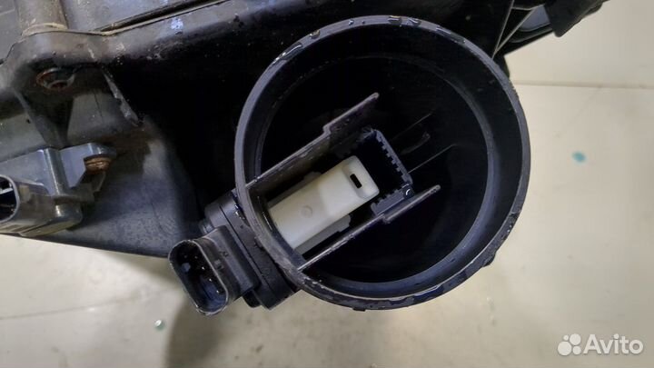 Корпус воздушного фильтра Mercedes Vito W639, 2014