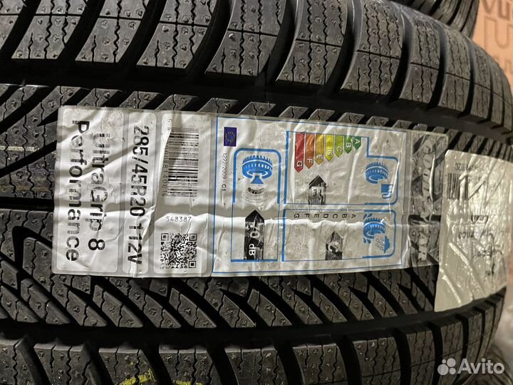 Goodyear UltraGrip 8 Performance 285/45 R20 112V