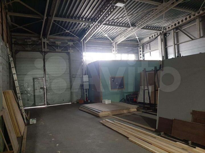 Склад, 1100 м²