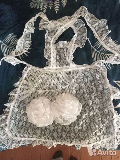 Белый школьный фартук