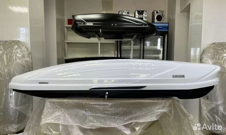 Aвтобокс Voyage extreme 216см V500L глянец пмма