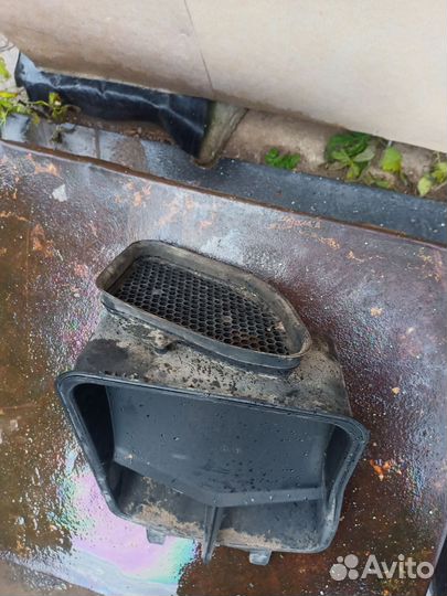 Воздухозаборник салонного фильтра Mercedes ML GL