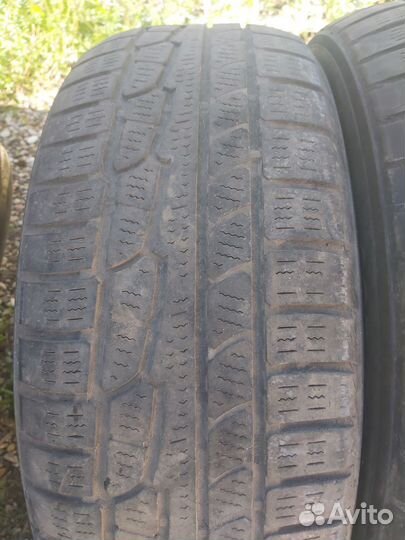 Nokian Tyres WR 225/60 R17