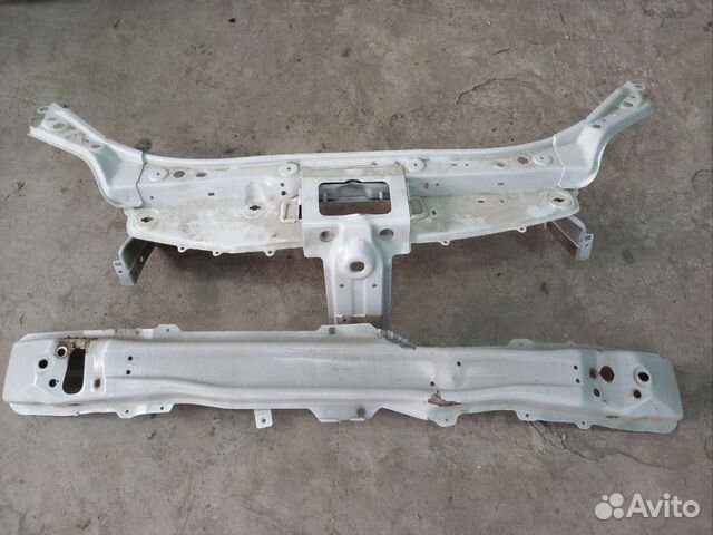 Передняя панель Renault Logan II 2014- Largus FL