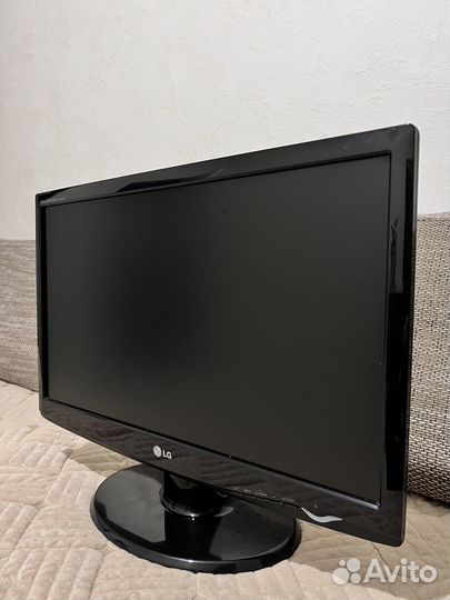 Монитор LG flatron