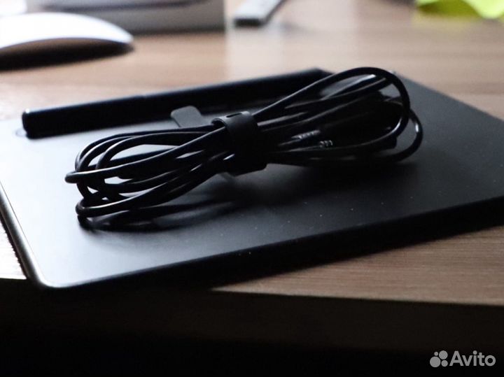 Графический планшет wacom intuos s