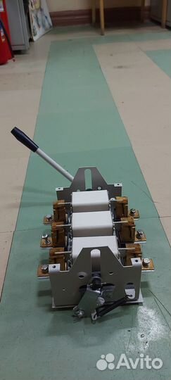 Рубильник на 100А