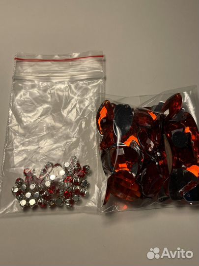 Стразы пришивные черные/красные