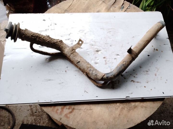 Горловина топливного бака granta