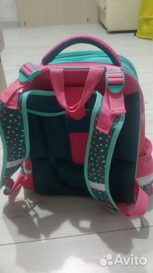 Ранец школьный для девочки