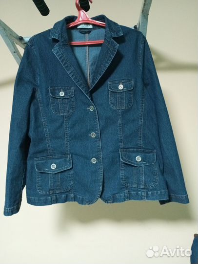 Джинсовая куртка женская