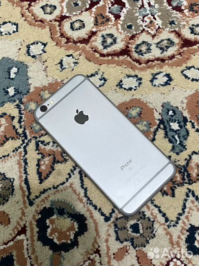 iPhone 6S, 32 ГБ