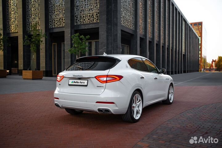 Maserati Levante 3.1 AT, 2017, 29 000 км
