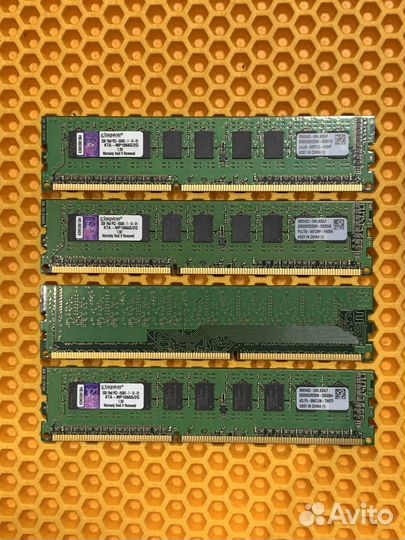Оперативная память 2GB DDR3 ECC 1066MHz Kingston