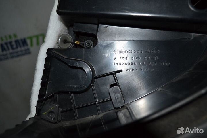Бардачок Мерседес W164