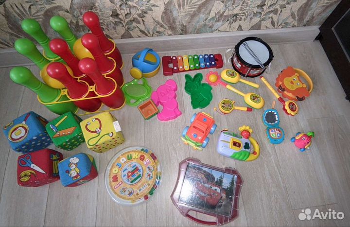 Развивающие игрушки для малыша