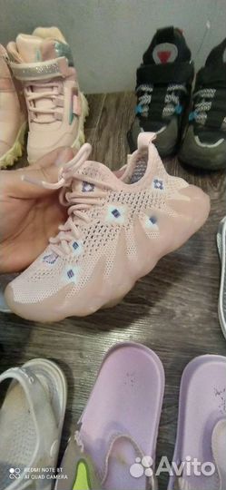 Кроссовки для девочки