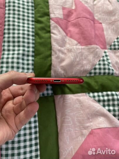 iPhone 8, 64 ГБ