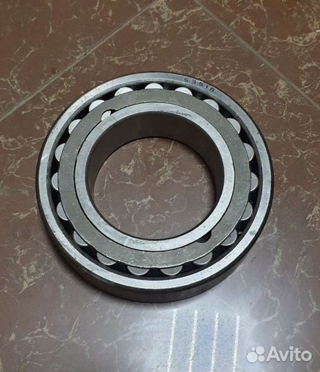 Подшипник 53518