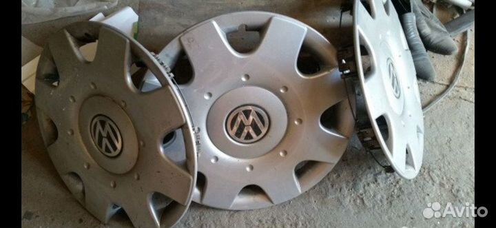 Колпак оригинал VW 16