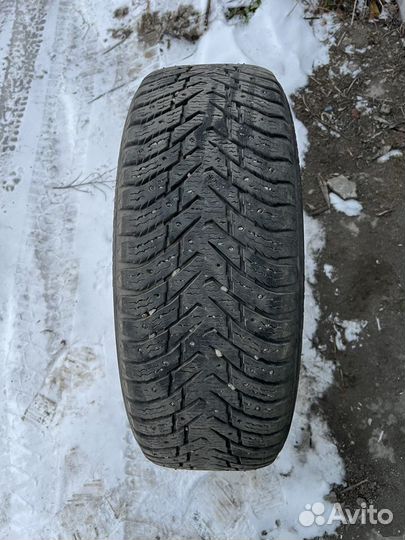 Nokian Tyres Hakkapeliitta 8 SUV 235/65 R17 108T