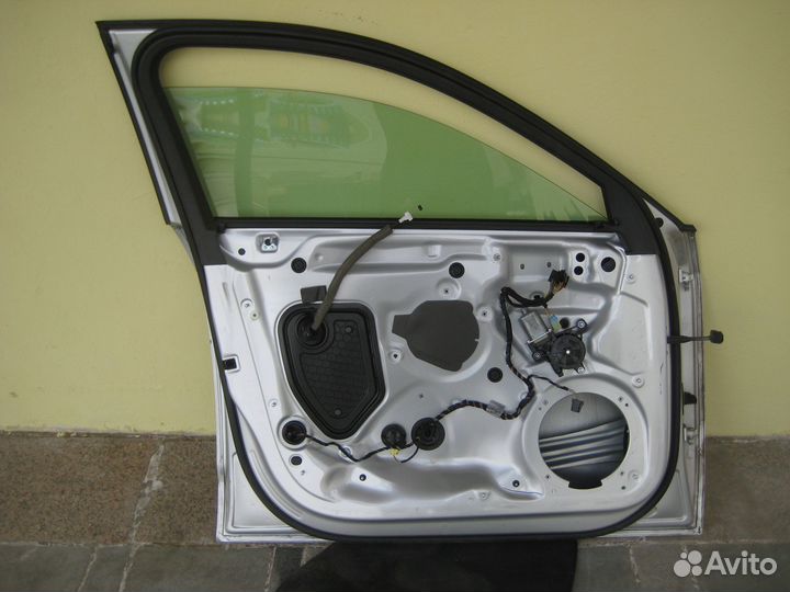 Дверь передняя левая Audi A3 8V Хэтчбэк 5 дверей