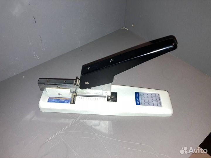 Степлер KW-trio мощный №23/6-23/13, на 100 листов