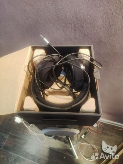 Наушники Philips SHP 9500