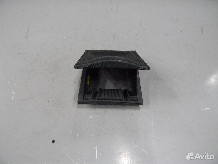 Пепельница C4