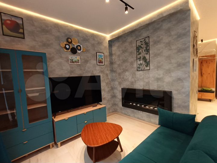 4-к. квартира, 83,4 м², 1/2 эт.