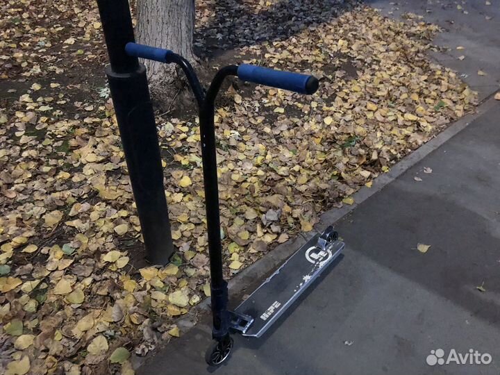 Трюковой самокат