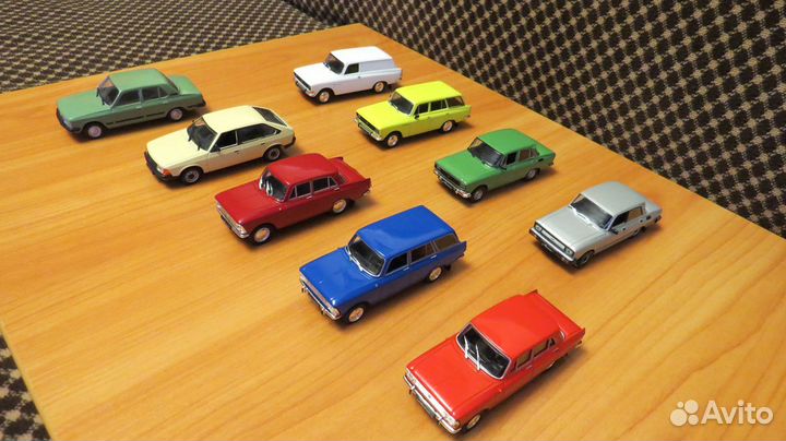 Автолегенды СССР Иж, Москвич и др