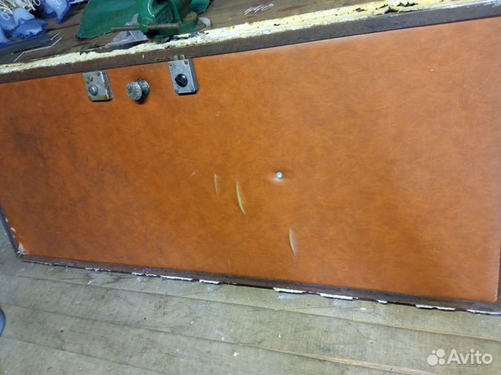 Дверь входная деревянная бу