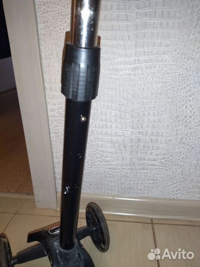 Самокат детский трехколесный