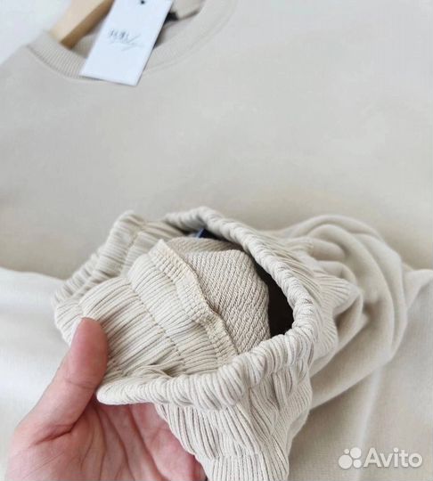 Спортивный костюм женский