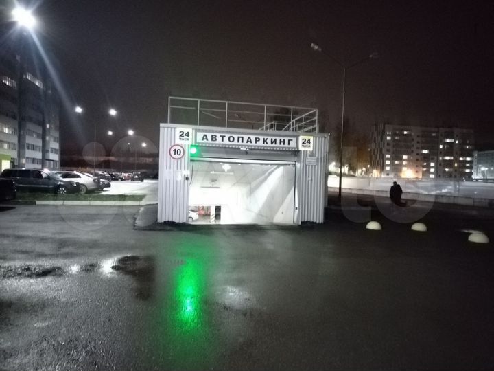 Машиноместо, 14 м²