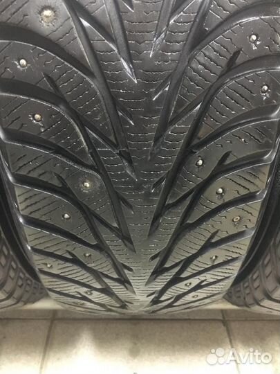 Yokohama IceGuard Stud IG65 235/65 R17