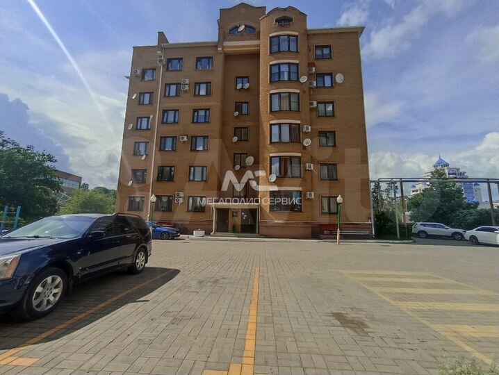 2-к. квартира, 75,8 м², 3/6 эт.