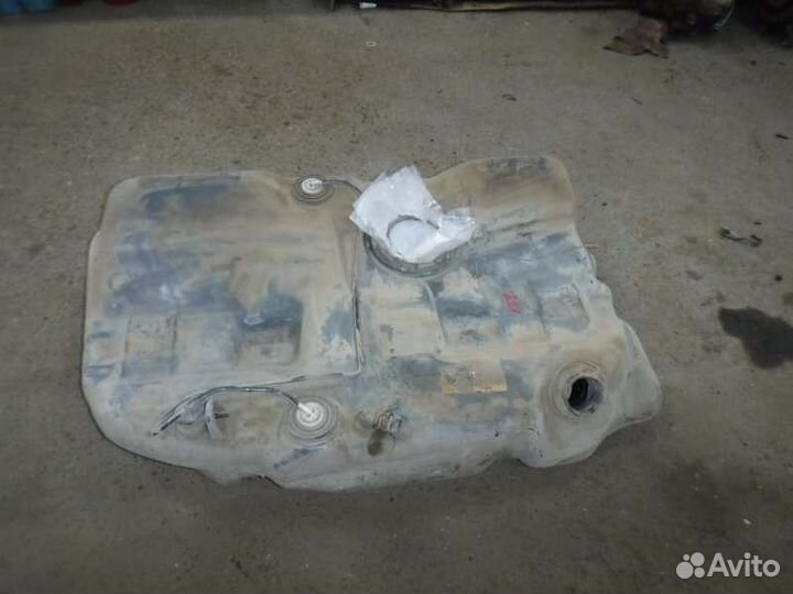 Топливный бак Ford Mondeo 2 1.6 1997