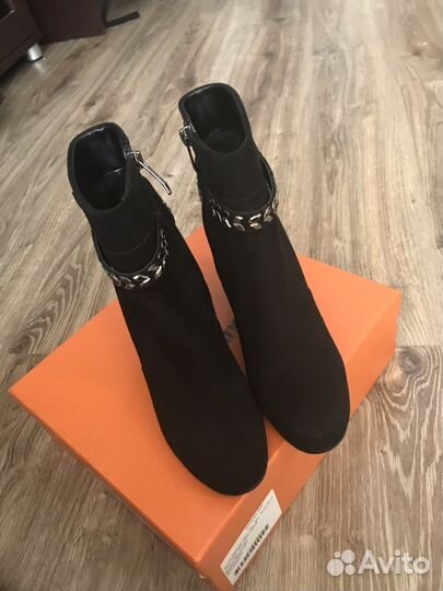 Ботильоны mallanee новые