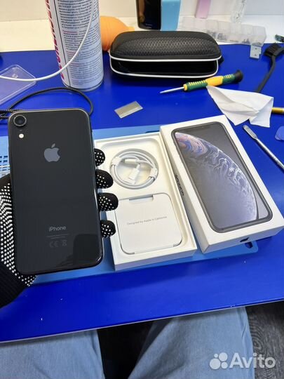 iPhone Xr, 64 ГБ