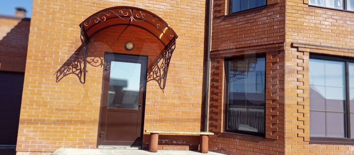 Дом 250 м² на участке 15 сот.