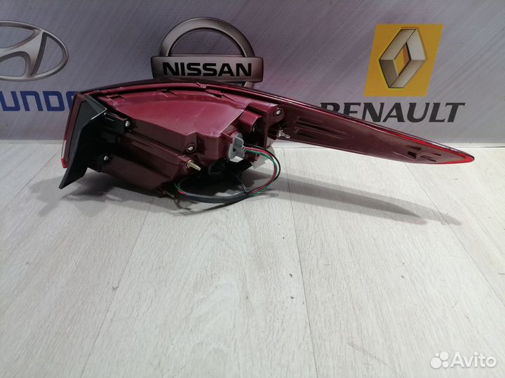 Фонарь задний Hyundai solaris 2 Лев