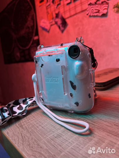 Стильный Instax mini 12 + чехол