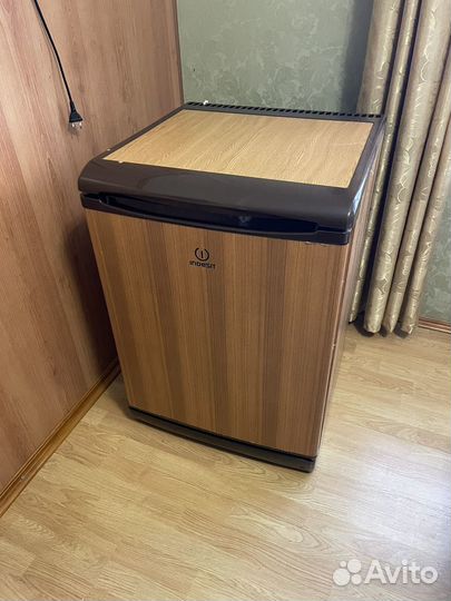 Холодильник бу маленький