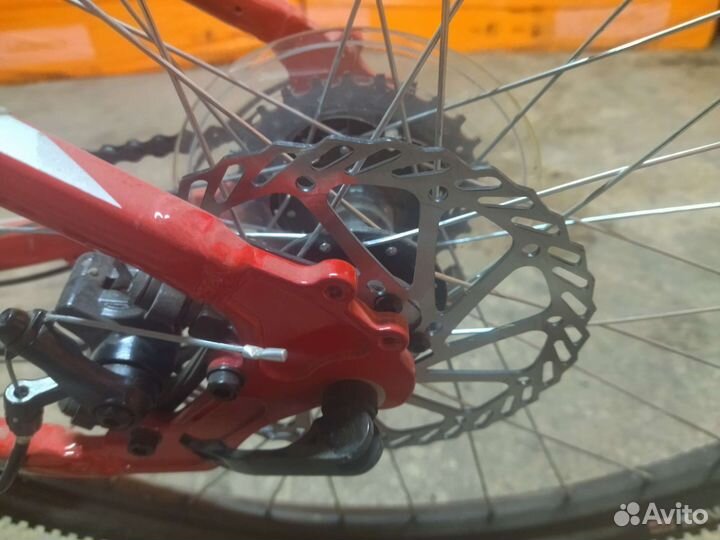 Продам велосипед абсолютно новый пробег 20 м
