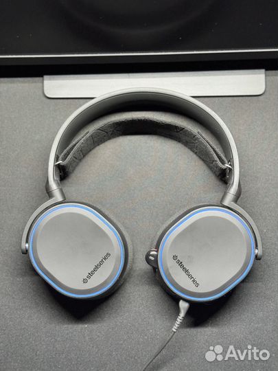 Наушники SteelSeries Arctis 5 2019 Edition