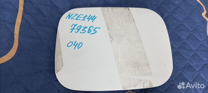 Лючок бензобака corolla NZE144