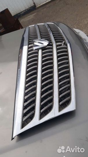 Решетка радиатора Toyota alphard