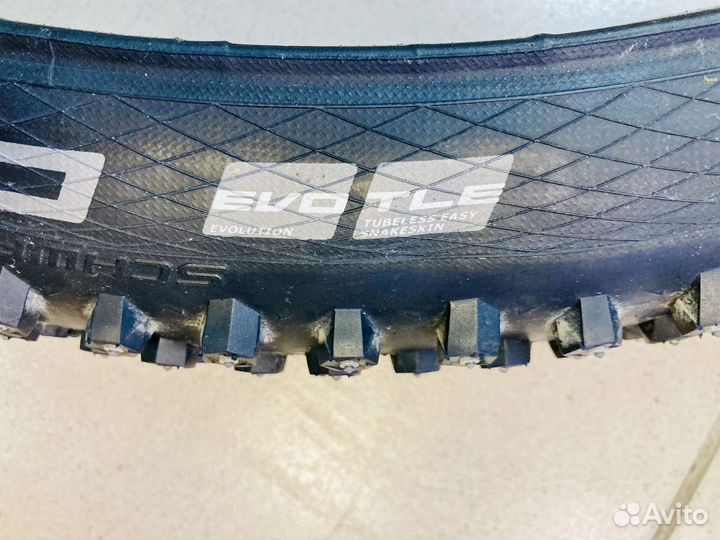Покрышка Schwalbe Ice Spiker Pro Evo 26x2.35